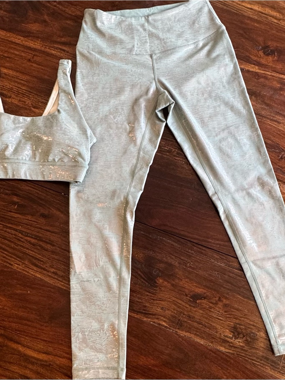 Zella Metallic Blue Leggings & Sports Bra